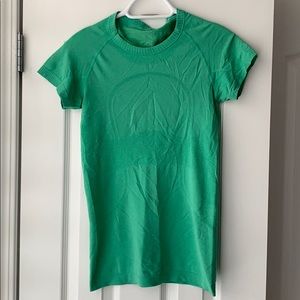 Lululemon Swiftly Tech short sleeve
